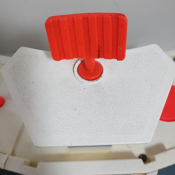 Vintage Fisher Price Little People Play Family‎ Airport Included Airport Only - Picture 9 of 16